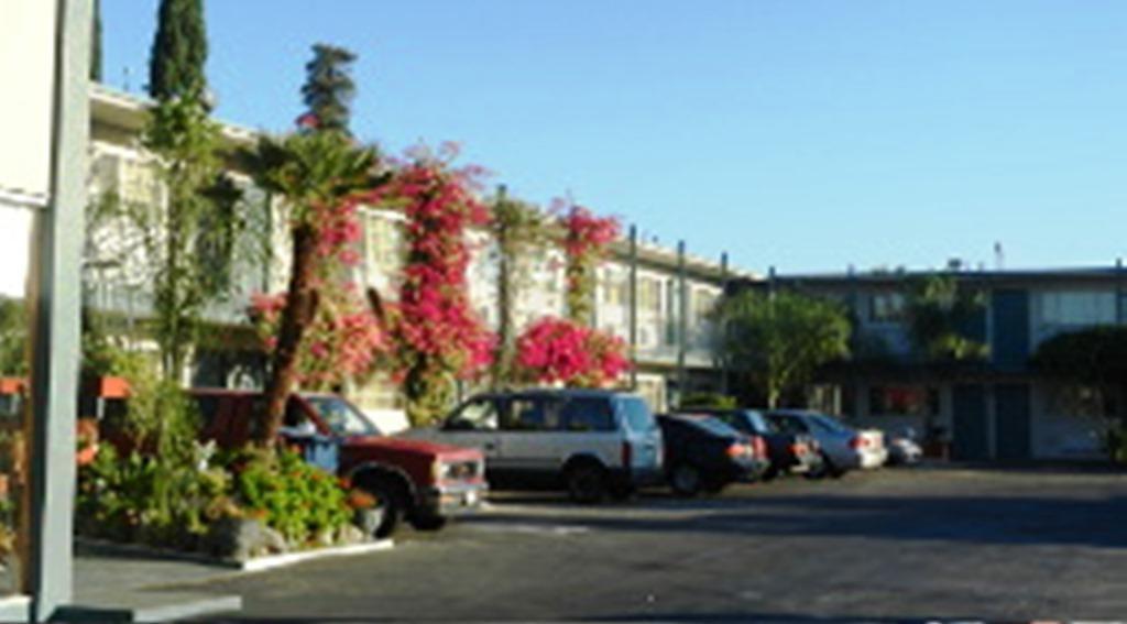 Antioch Executive Inn Dış mekan fotoğraf
